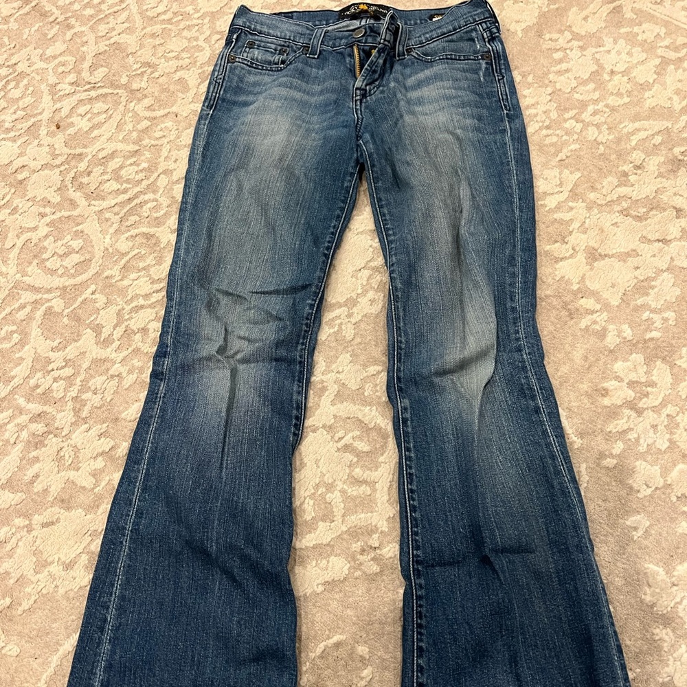 Lucky jeans